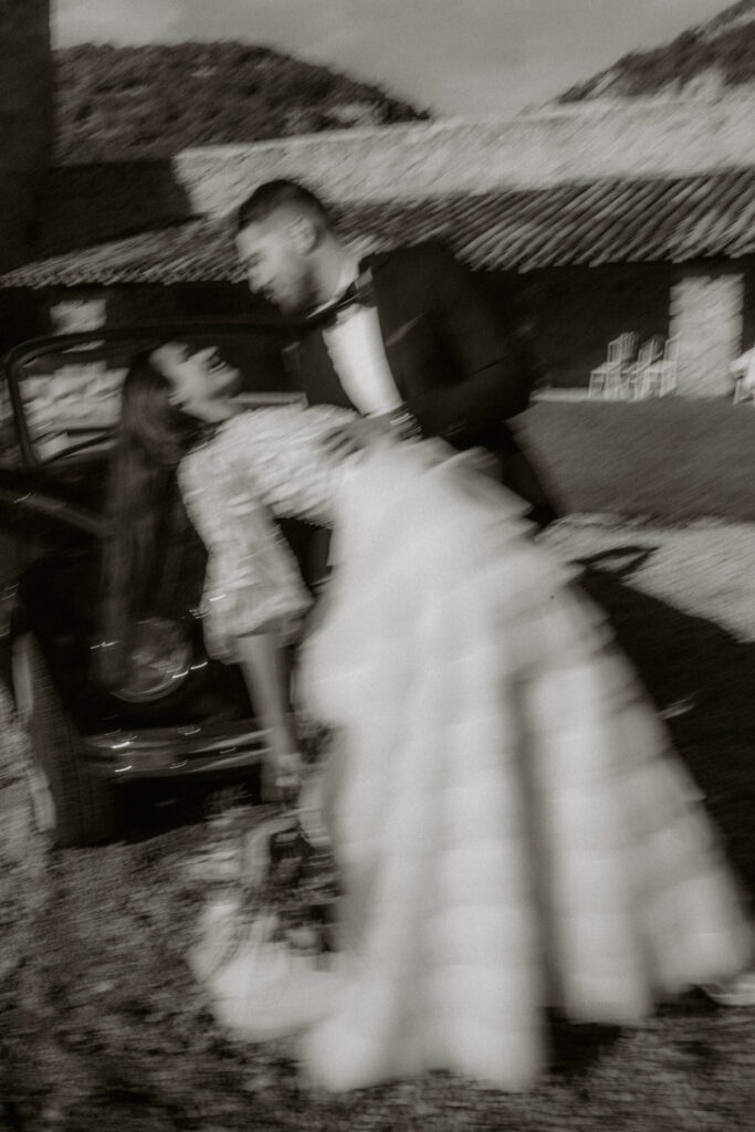 photo flou de mouvement noir et blanc - photographe mariage bordeaux